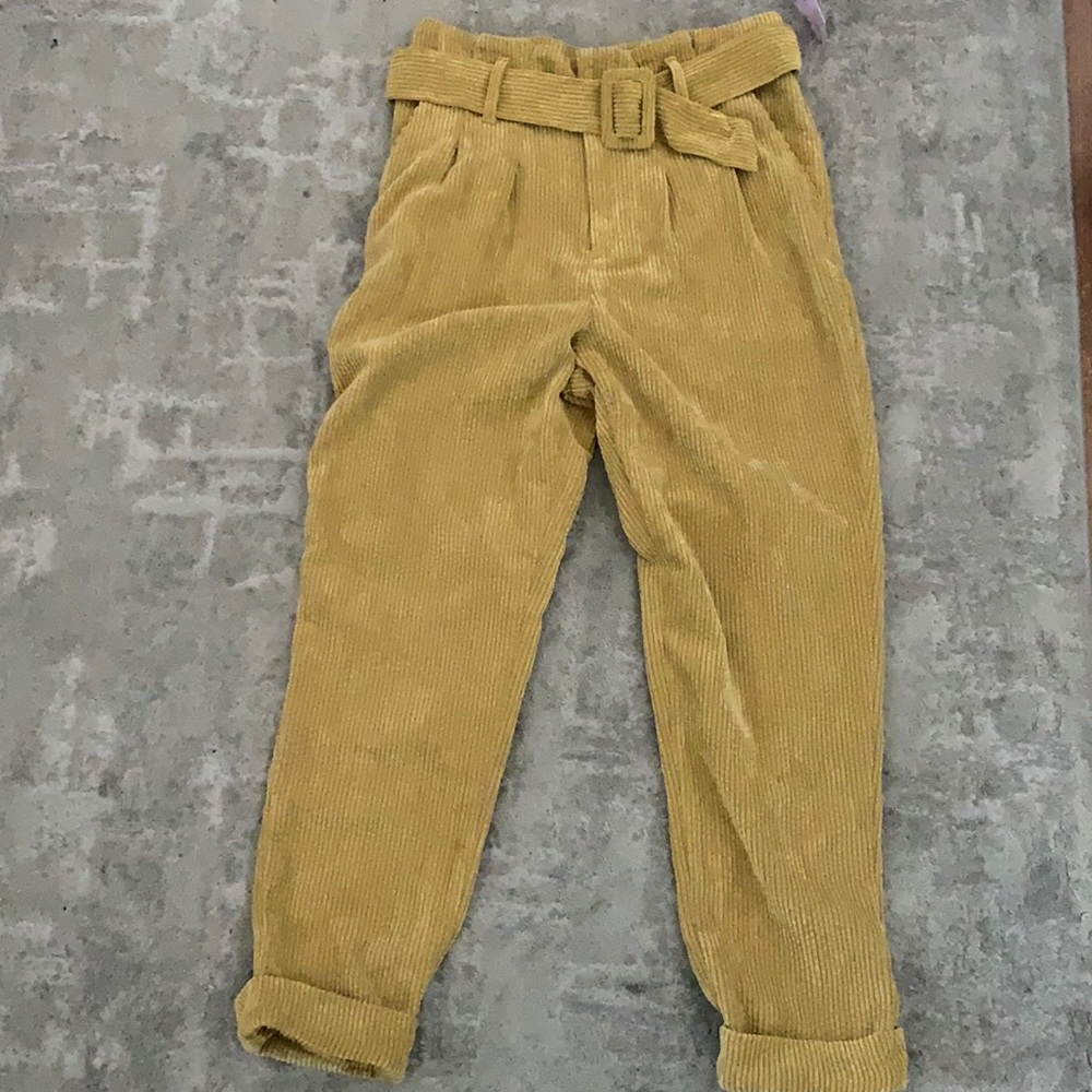 Wild fable size 8 high-rise corduroy pants